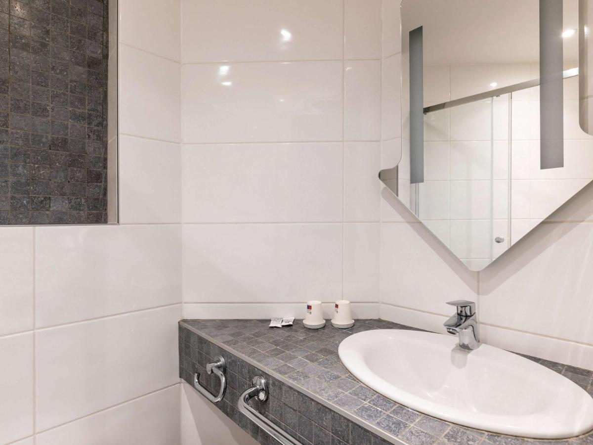 Ibis Budget Lyon Est Saint Quentin Fallavier エクステリア 写真
