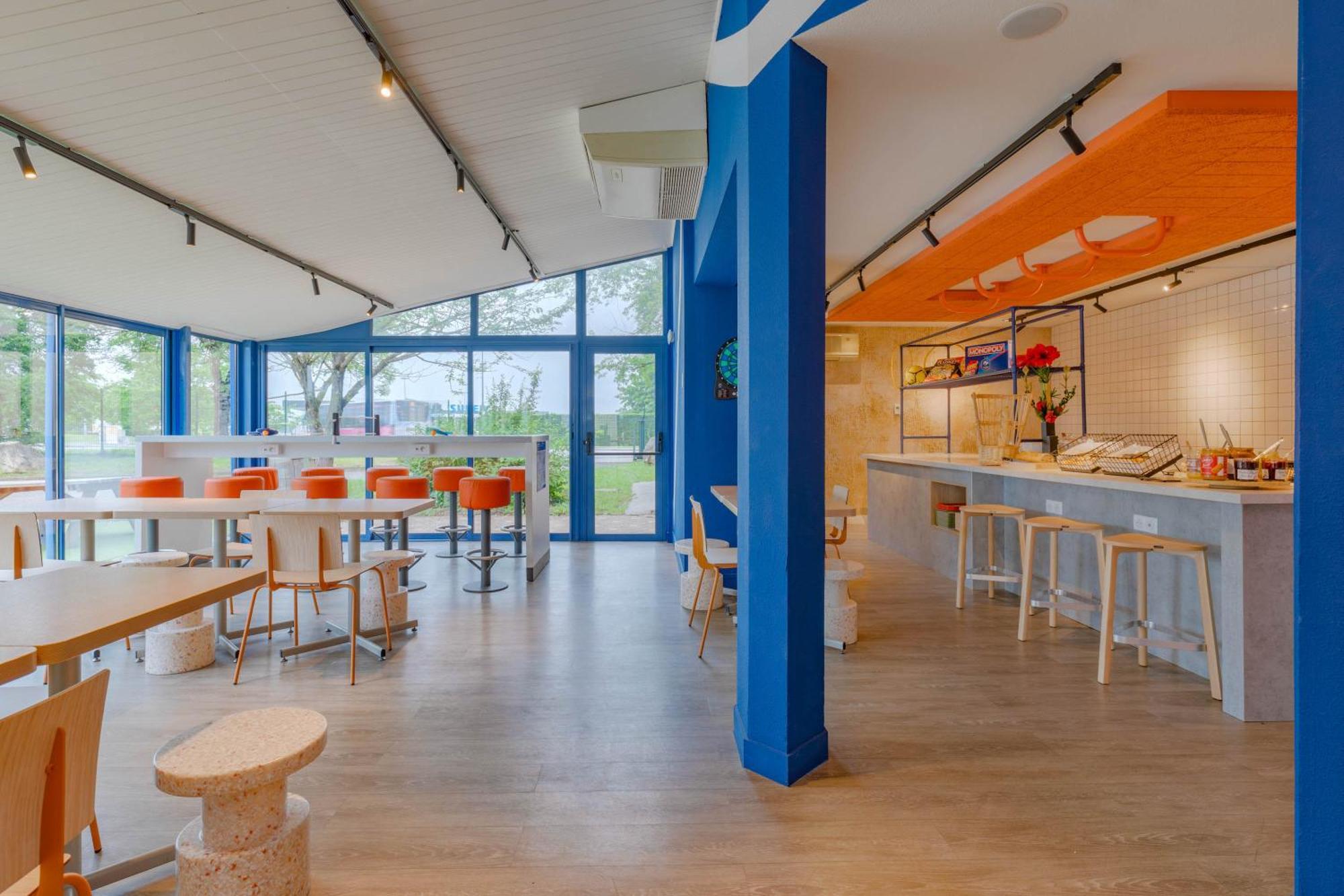 Ibis Budget Lyon Est Saint Quentin Fallavier エクステリア 写真