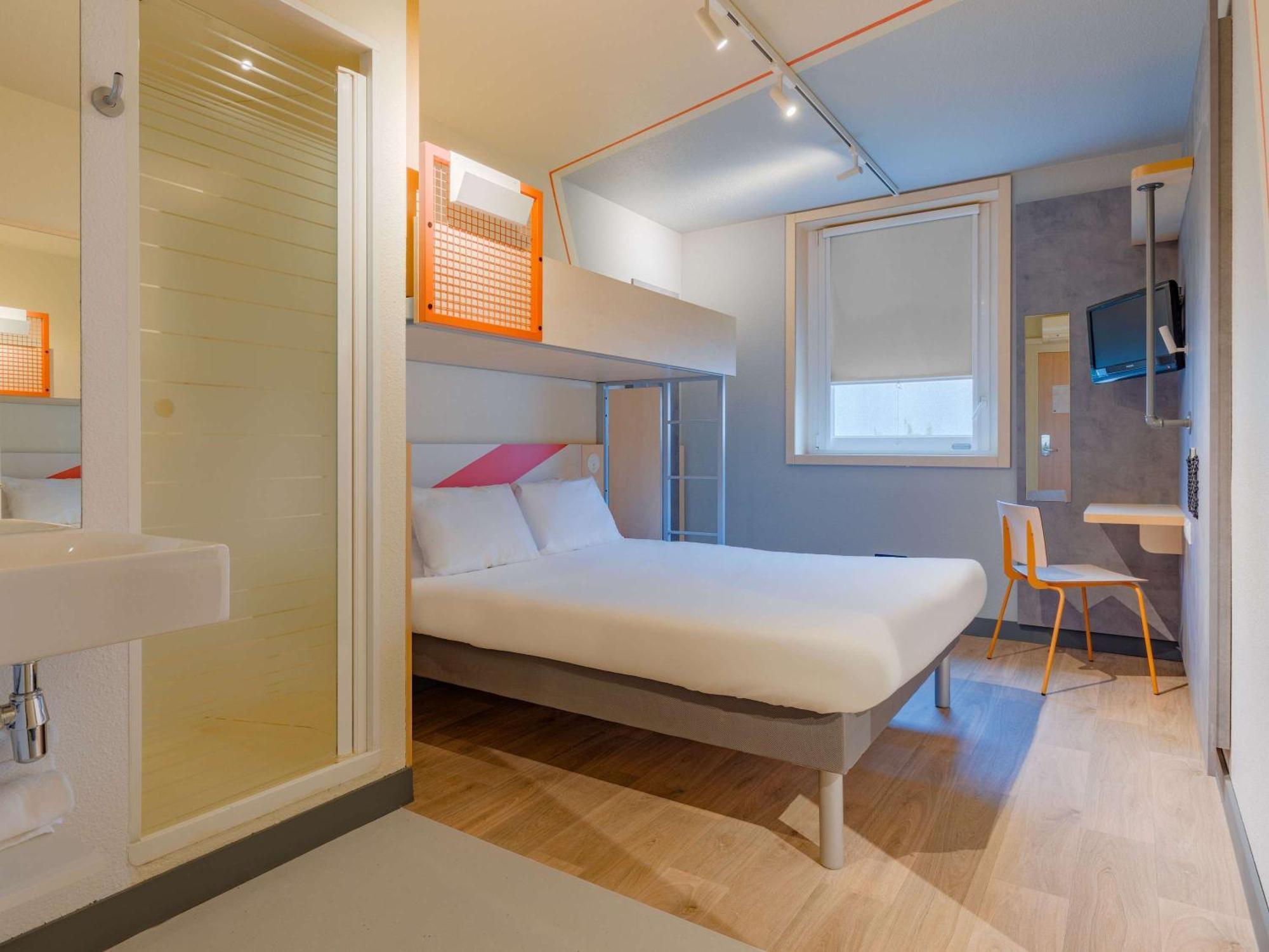 Ibis Budget Lyon Est Saint Quentin Fallavier エクステリア 写真