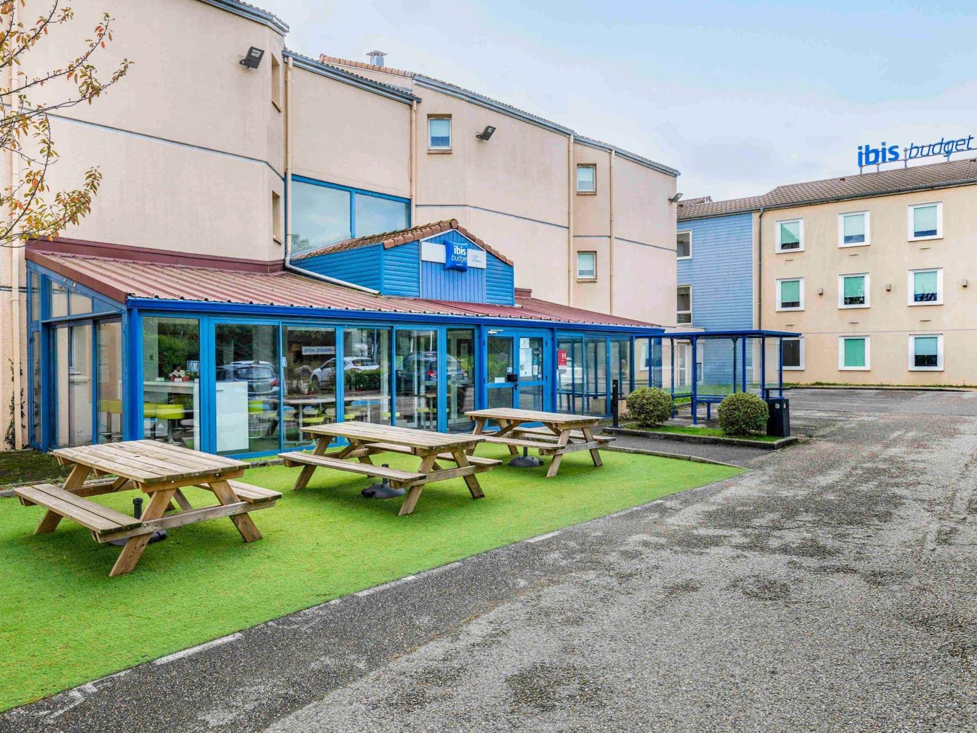 Ibis Budget Lyon Est Saint Quentin Fallavier エクステリア 写真